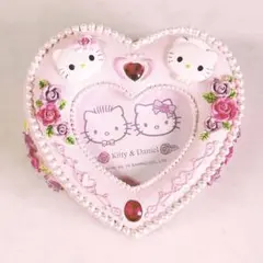 My Melody ハート型アクセサリートレー - メルカリ
