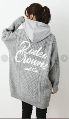 美品 RODEO CROWNS ロゴケーブルドッキングパーカーワンピース