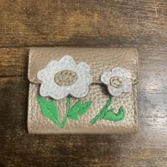 Item thumbnail for item 9c5f85bb-2f18-4100-90d1-29bed1049997