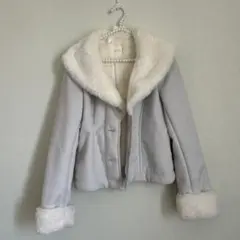 ⭐️MIIA フェイクファーショートジャケット グレーのサムネイル