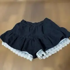 黒 フリル付き ハーフパンツ