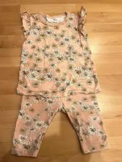 ユニクロ　PAUL & JOE 花柄トップスとレギンスセット