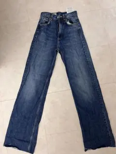 ZARA デニム