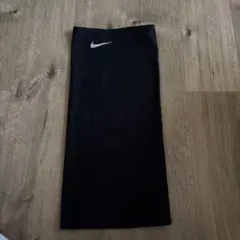 NIKE ネックウォーマー ブラックのサムネイル
