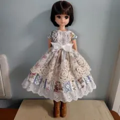 リカちゃん　ブライス　服　ハンドメイドワンピース　①