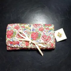 LIBERTY リバティ ジュエリーケース キルティング 花柄のサムネイル