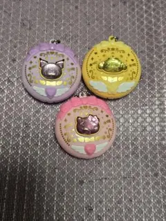 サンリオ キラキラコンパクトミラーチャーム