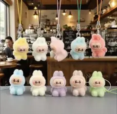 【新品未使用】【送料込】ラブブぬいぐるみミニキーホルダー（ランダム）×❶