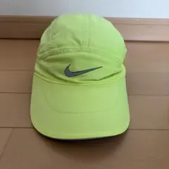 美品 NIKE ナイキ キャップ イエロー