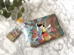 ピノキオのフラットポーチ　バニティ　Disney
