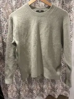 UNIQLO スフレヤーンクルーネックセーター