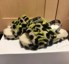 UGG サンダル ピンク レオパード 23cm もこもこ ファー - メルカリ
