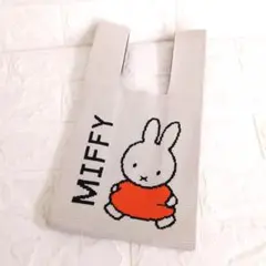 Item thumbnail for item 740885ca-fdc2-4359-8609-34cc5cd098a2