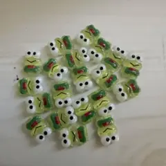 【人気商品】ネイルパーツ けろっぴ 20個のサムネイル