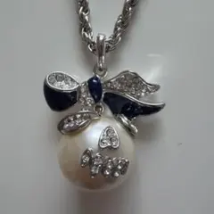 Vivienne Westwood ネックレス リボン パール