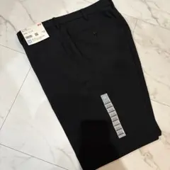ユニクロ 感動パンツ ブラック 91x76