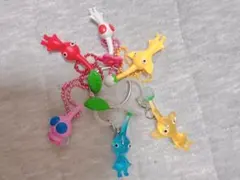 ピクミンめじるしアクセサリー、キーホルダー6点セット