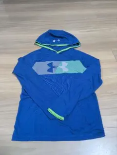 Under Armour フード付きトレーナー薄手 YMD