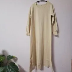 ニットワンピース ロングワンピース ベージュ 長袖 M レディース