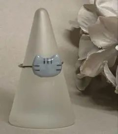 ガラスのキジ猫リング（グレー×シルバー）