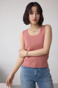 ☆AZUL BY MOUSSY スクエアネックリブタンクトップ☆早い者勝ち！