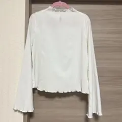 【美品】フリルネック ホワイトシャツ 長袖
