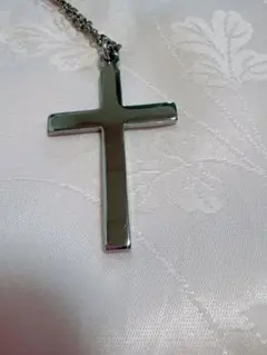 クロス（十字架）ペンダント　ステンレス　シルバー　メンズ・レディス 約60cm
