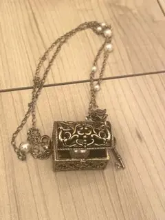 しまむら クラロリくる実 マリンアカデミア 宝箱ネックレス