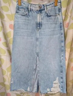 ZARA ライトブルーデニム スリット入り ミディスカート Sサイズ ダメージ