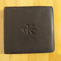Calvin Klein 二つ折り財布 黒 メンズ 小銭入れなし K27762のサムネイル