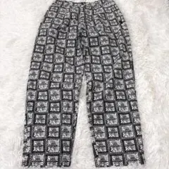 古着 thisisneverthat ネバザ タックパンツ チノパン 総柄のサムネイル