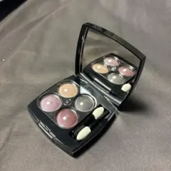 Chanel アイシャドウパレット 4色入り