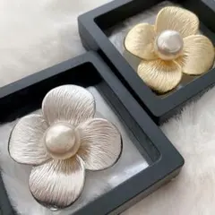 【2個セット】 パール フラワー ブローチ ゴールド シルバー 花 チャーム