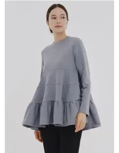 2025年最新】yori ティアードカットソーの人気アイテム - メルカリ