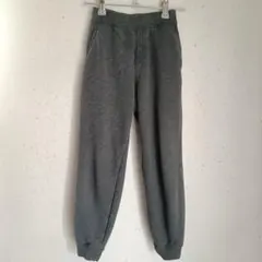ユニクロ　ボアスウェットパンツ　130cm グレー スウェットパンツ