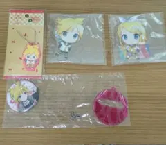 鏡音レン アクスタ キーホルダー 缶バッジ 3種 ぬいぐるみ 鏡音リン アクスタ