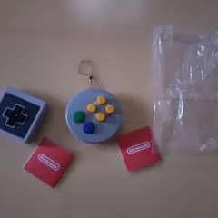Nintendo ゲームコントローラー　ガチャ　セットのサムネイル