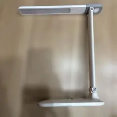 LEDデスクライト 折りたたみ式 ホワイト
