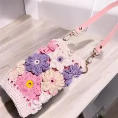 花柄かぎ針編み スマホショルダーバッグ　携帯ポシェット　編み物　ハンドメイド