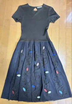 ニットワンピース　半袖のサムネイル