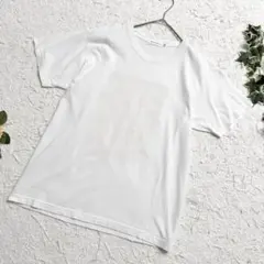 THE SHOP TK エンボス加工 モノグラムスクエアデザイン Tシャツのサムネイル