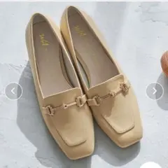 オリエンタルトラフィック　メタリックラインビットヒールローファー　42101