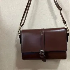 ブラウン フラップ ハンドバッグ