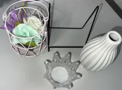 ストライプデザインの花瓶、造花、スタンド、キャンドル入れセット