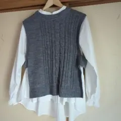 グレー ニットベスト ホワイト シャツセット