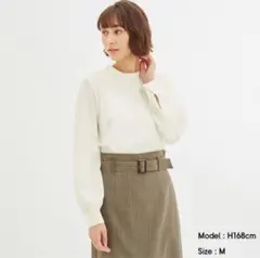 GU スタンドカラーブラウス