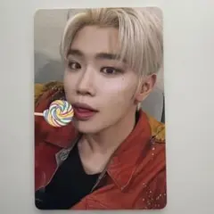 Item thumbnail for item ff80d56b-2c5e-4ebb-a4f6-f361f6a1158c