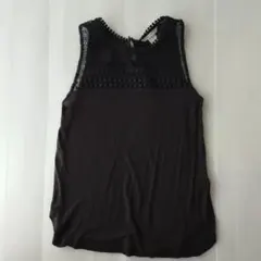 H&M　刺繍タンクトップxsのサムネイル