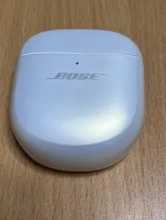 Bose ワイヤレスイヤホン 充電ケース 本体のサムネイル