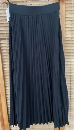 プリーツスカート　裏地あり　Mサイズ　ウエスト総ゴム